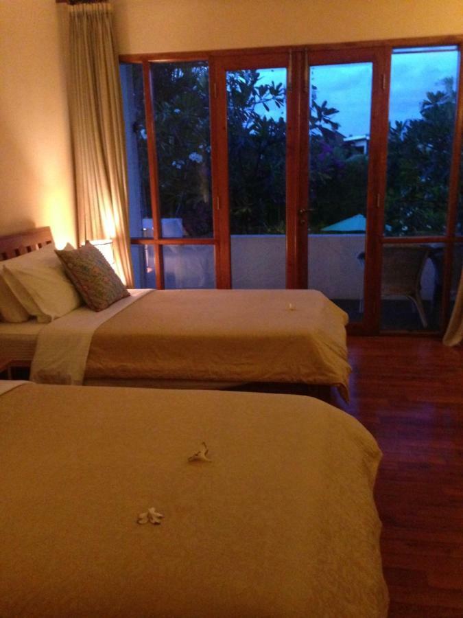 Villa Kunang Seminyak Buitenkant foto